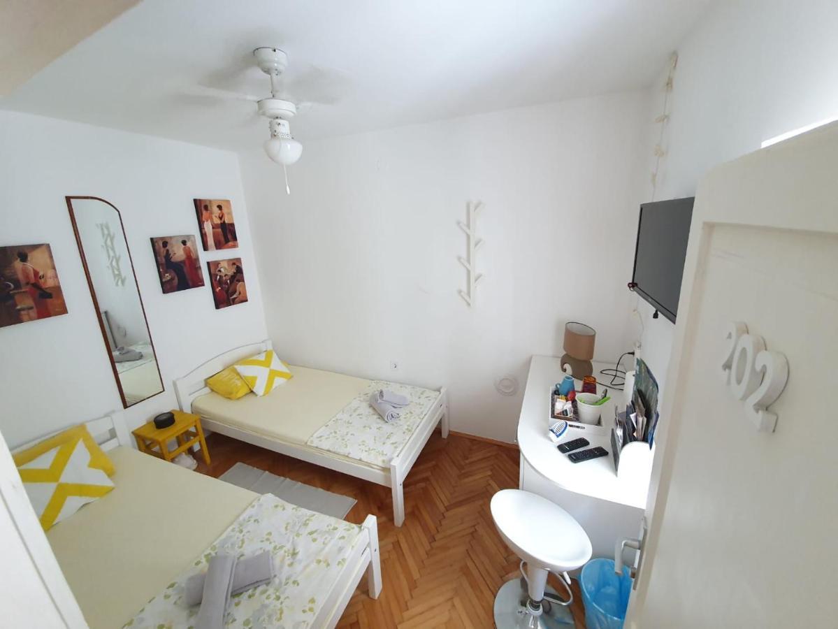 Room With Shared Bathroom House Gorica Šibenik Exterior foto